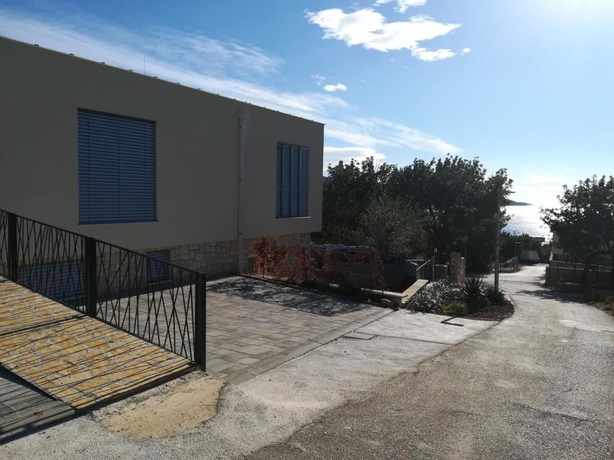 M&D Appartments Komiža Εξωτερικό φωτογραφία